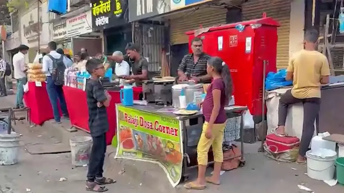 Sena leader Dupes Pani Puri Seller of Rs 3 Lakh by ‘Selling’ Mumbai Footpath