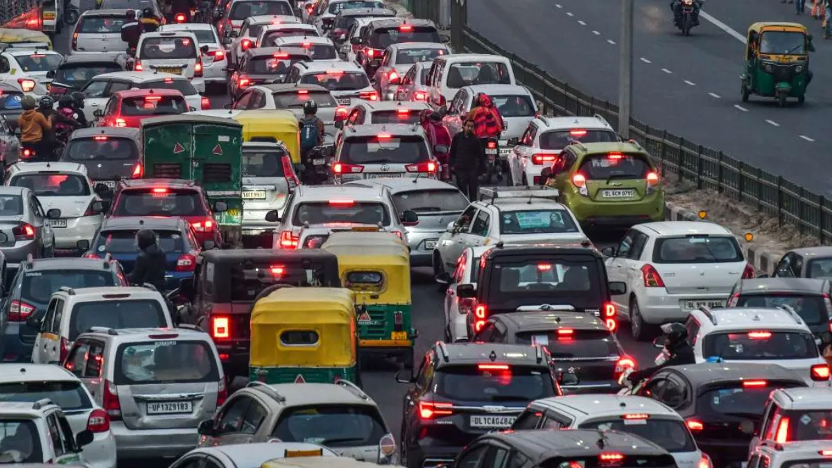 Mumbai Traffic Alert: Shankarrao Naram Path In Worli Made One-way Until December 7