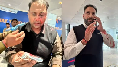 SpiceJet passenger has accused an Air India Express pilot of physically assaulting him during a dispute.