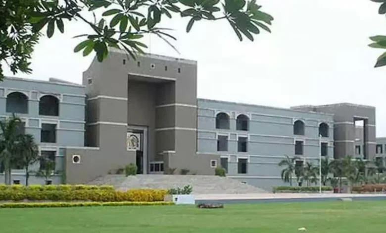 The series of bomb threats in Ahmedabad continues.