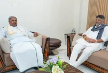 Karnataka Chief Minister Siddaramaiah visited Deputy Chief Minister DK Shivakumar’s residence in Sadashivanagar on Tuesday.