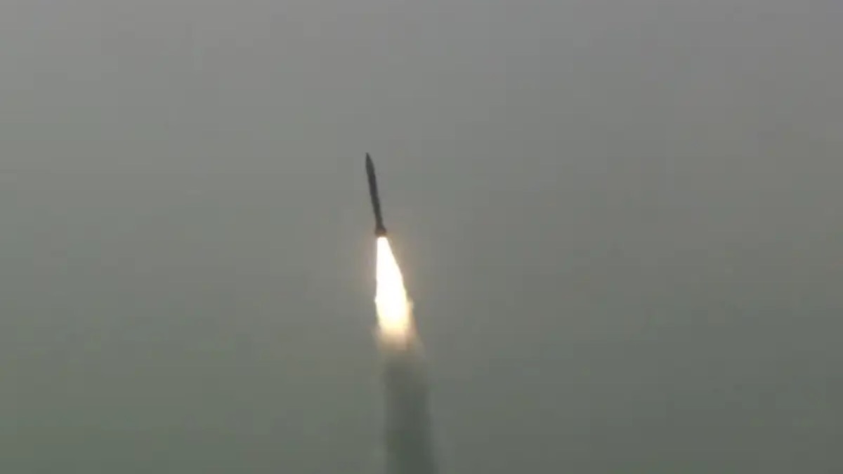 DRDO Conducts Successful Salvo Launch Of Pralay Missiles Off Odisha CoastDRDO successfully conducts salvo launch of two Pralay missiles off Odisha coast on Dec 31. Defence Minister Rajnath Singh praises test. System induction imminent.