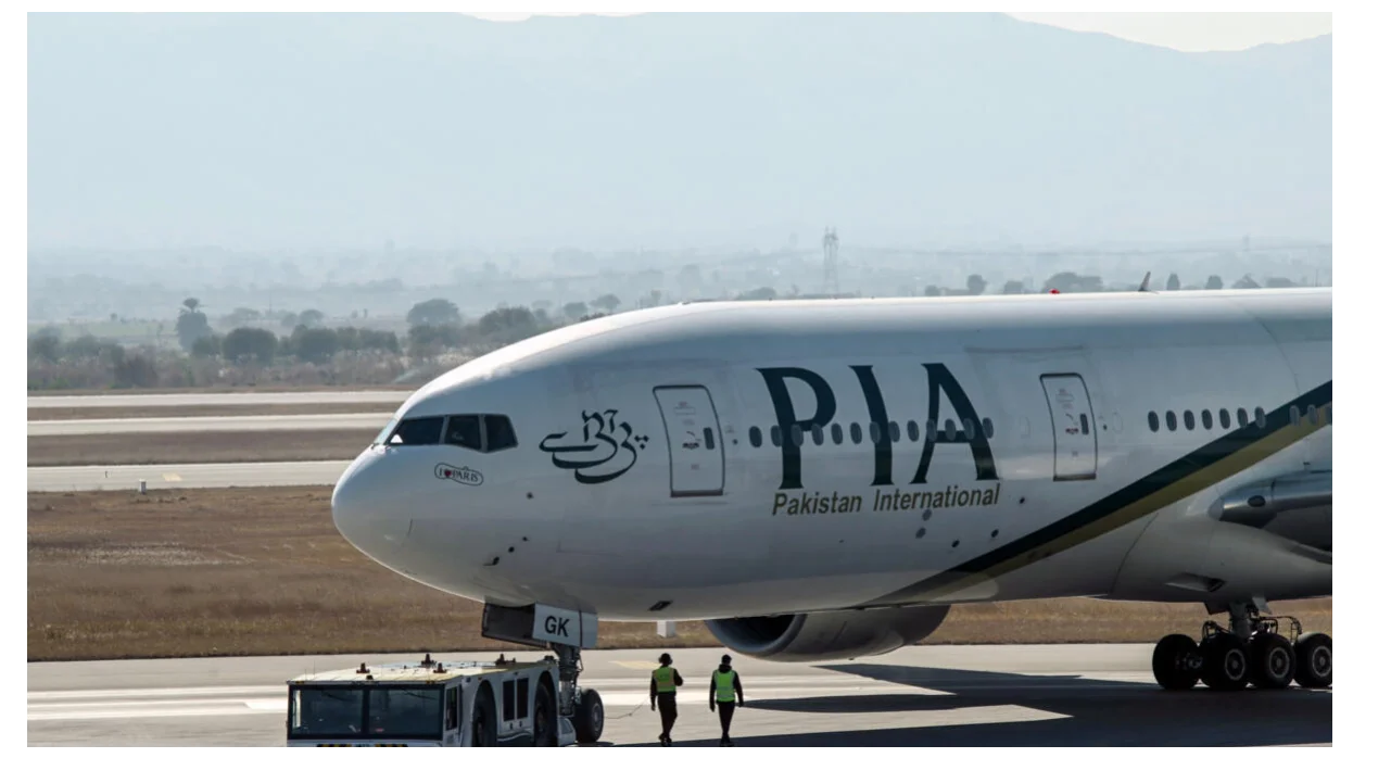 Pakistan PM’s Privatisation Adviser Defends PIA Sale Terms, Says New Owners Likely To Take Over Operations By April