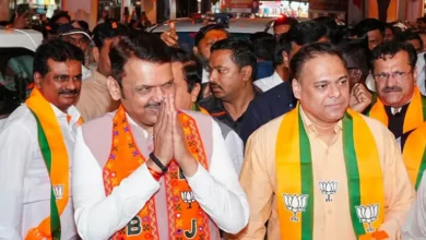 In view of the upcoming mayoral process the newly elected BJP corporators have been asked to not leave Mumbai for next 8 to 10 days.