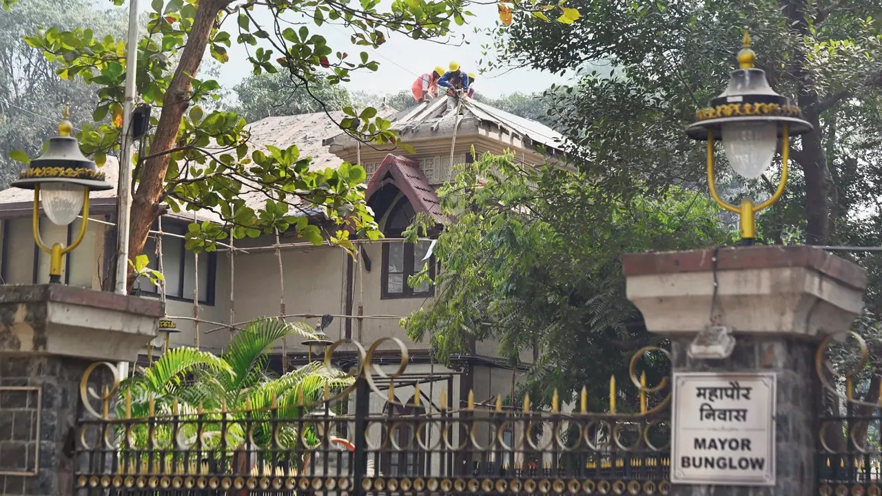 After 4 years, Mumbai's Mayor Bungalow is set to revamp situated at Byculla's Veermata Jijabai Bhosale Botanical Garden and Zoo.