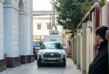 The hearing in the I-PAC case at the Calcutta High Court was derailed even before it began after the judge walked out of the courtroom as lawyers pushed and shoved each other.