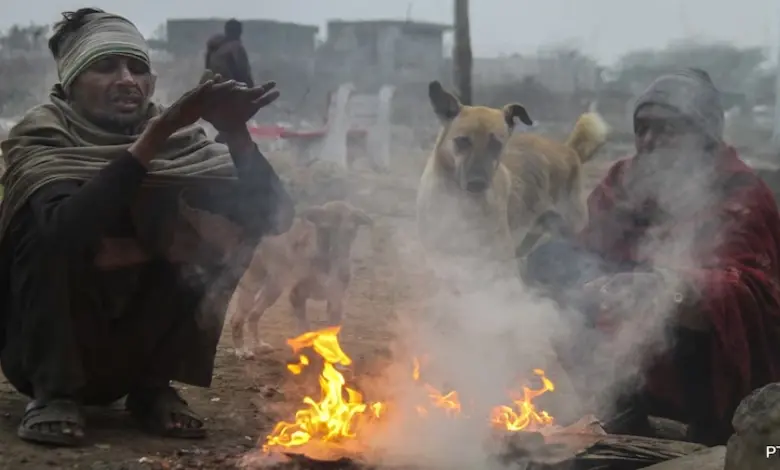Bay of Bengal Storm Intensifies: Heavy Rains Expected in South While Gujarat Braces for Continued Cold