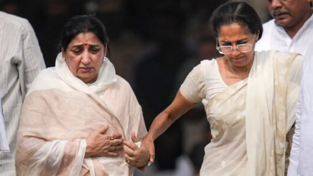 A power tussle has begun within the Nationalist Congress Party (NCP), with the party set to propose late Deputy CM Ajit Pawar's wife Sunetra Pawar for the post of Maharashtra deputy chief minister.