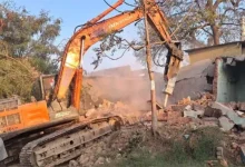 AMC Launches Mega Demolition Drive At Vatva’s Vandervat Lake; 400 Encroachments Targeted