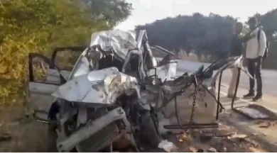 Banaskantha Accident: 6 Killed, 3 Critical After Truck Driving on Wrong Side Rams Into Car On Iqbalgarh Highway