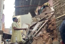 Elderly Woman Dies, Two Others Trapped as Old Building Collapses In Ahmedabad's Navtad Pol During Drainage Work
