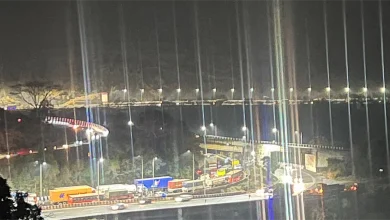 Gas Tanker Overturns on Mumbai-Pune Expressway, Triggers 24-Hour Traffic Gridlock