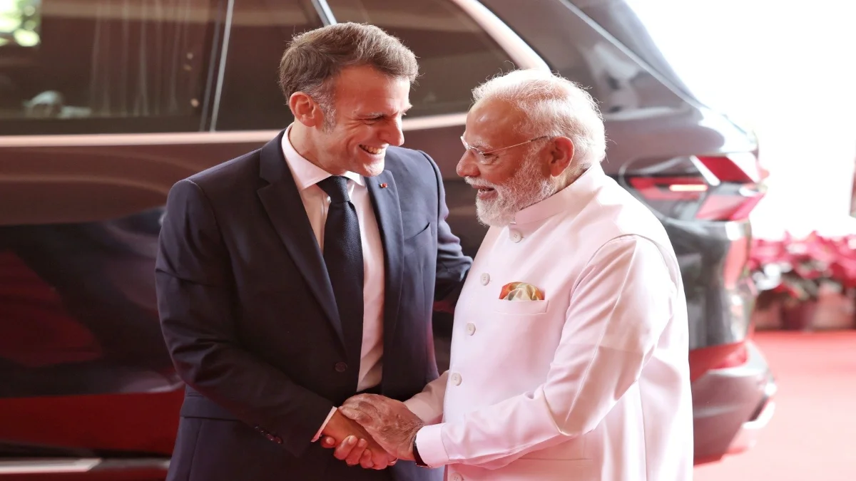 Macron Arrives in Mumbai for Three-Day India Visit; Rafale Expansion, AI and Strategic Deals Top Agenda with PM Modi