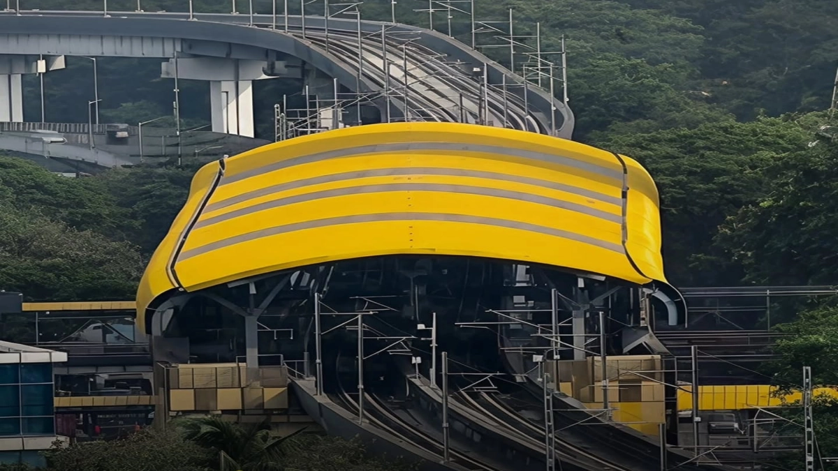 MMRDA Launches Two U-Girders At Halav Bridge On Mumbai Metro Line 2B In Early Morning Operation