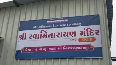 Two College Students Found Dead In Surat Swaminarayan Temple Bathroom; Write 'How To Commit Suicide' On AI Platform Before Deaths