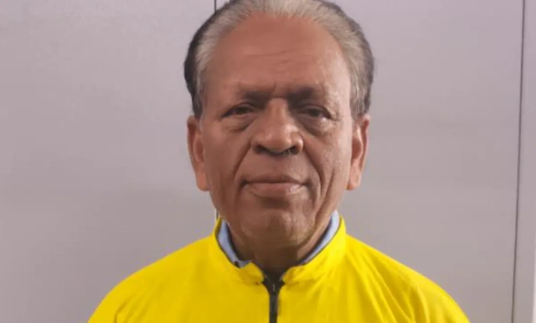 66-Year-Old Retired Clerk Redefines Post-Retirement Life as Blinkit Delivery Agent
