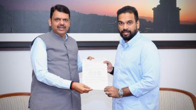MCA President Ajinkya Naik recently met Chief Minister Devendra Fadnavis regarding the proposed stadium project.