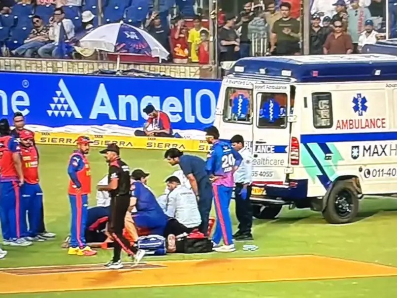 DC vs PBSK: Big Blow For Delhi Capitals As Ngidi Suffers Serious Head Injury, Rushed To Hospital In Ambulance