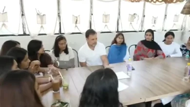 Gargi College Students Tell Rahul Gandhi: 'Police Were There, But No One Stopped Them' — Recount ABVP Gate-Breaking Incident