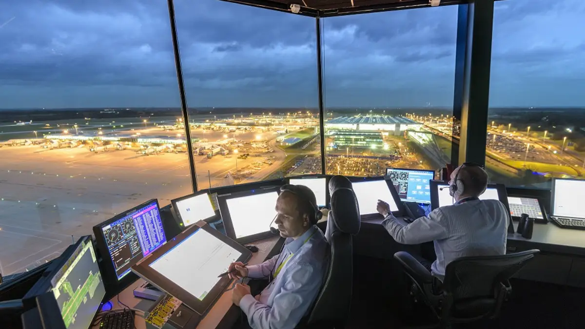 'Meow, Meow' in the Cockpit: FAA Opens Investigation After Pilots' Animal Sounds Stunt Goes Viral
