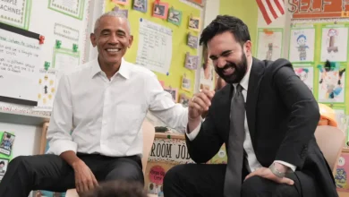 Obama And Mamdani Sing 'Wheels on the Bus' With South Bronx Preschoolers in First In-Person Meeting — VIDEO