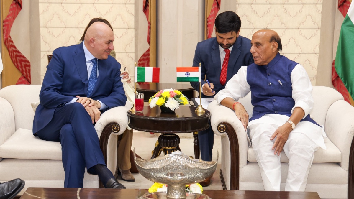 Rajnath Singh Tells Italy: Do Not Share Defence Technology With Pakistan