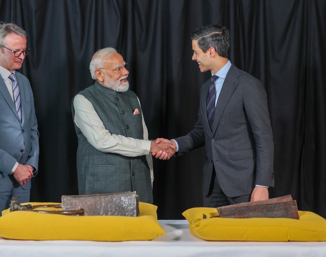 Netherlands Returns 11th-Century Chola Copper Plates to India at Ceremony with PM Modi; Full List of Artefacts Repatriated Since 2014