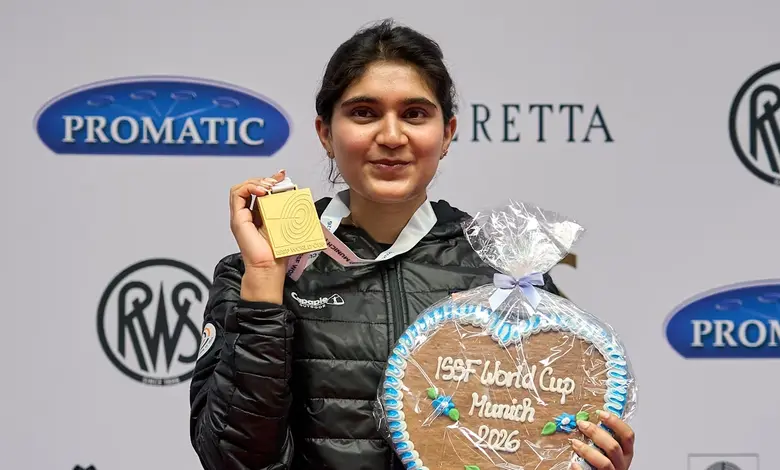 Esha Singh Shoots To Win Gold And Claim Dual World Records