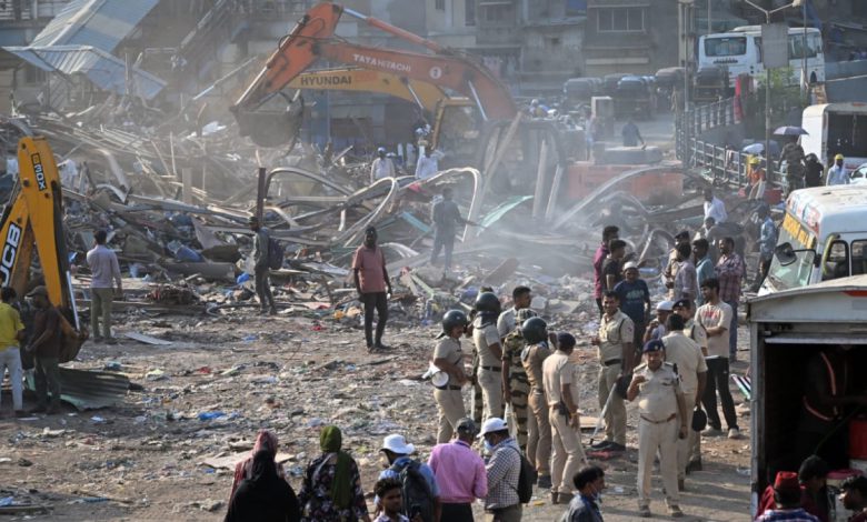 Garib Nagar Demolition: 16 Arrested After Stone-Pelting in Bandra, 7 Police Injured; 85% Work Completed on Day 3