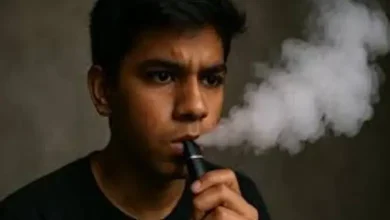 Vapes, Nicotine Pouches and E-Cigarettes: The New Age Tobacco Habits Doctors Want Young Indians to Rethink