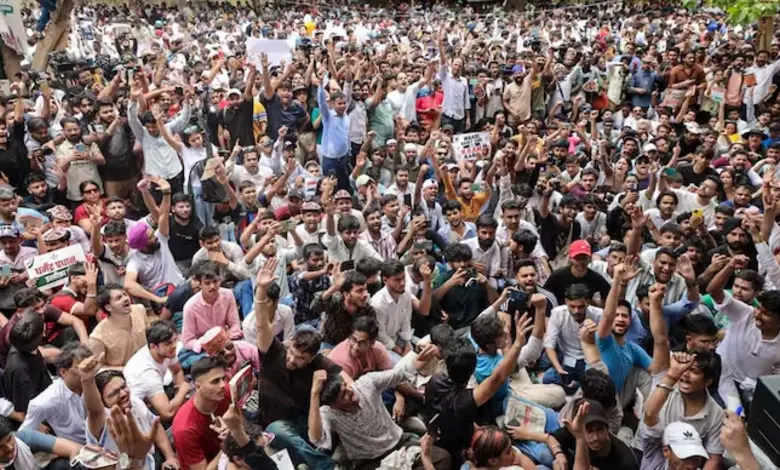 Cockroach Janta Party Protests on Delhi Streets, Wangchuk Backs