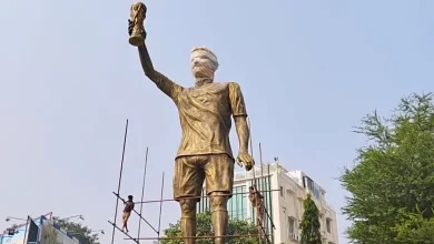 Kolkata’s 70 Foot Messi Statue Comes Down As Cranes Begin Dismantling Work
