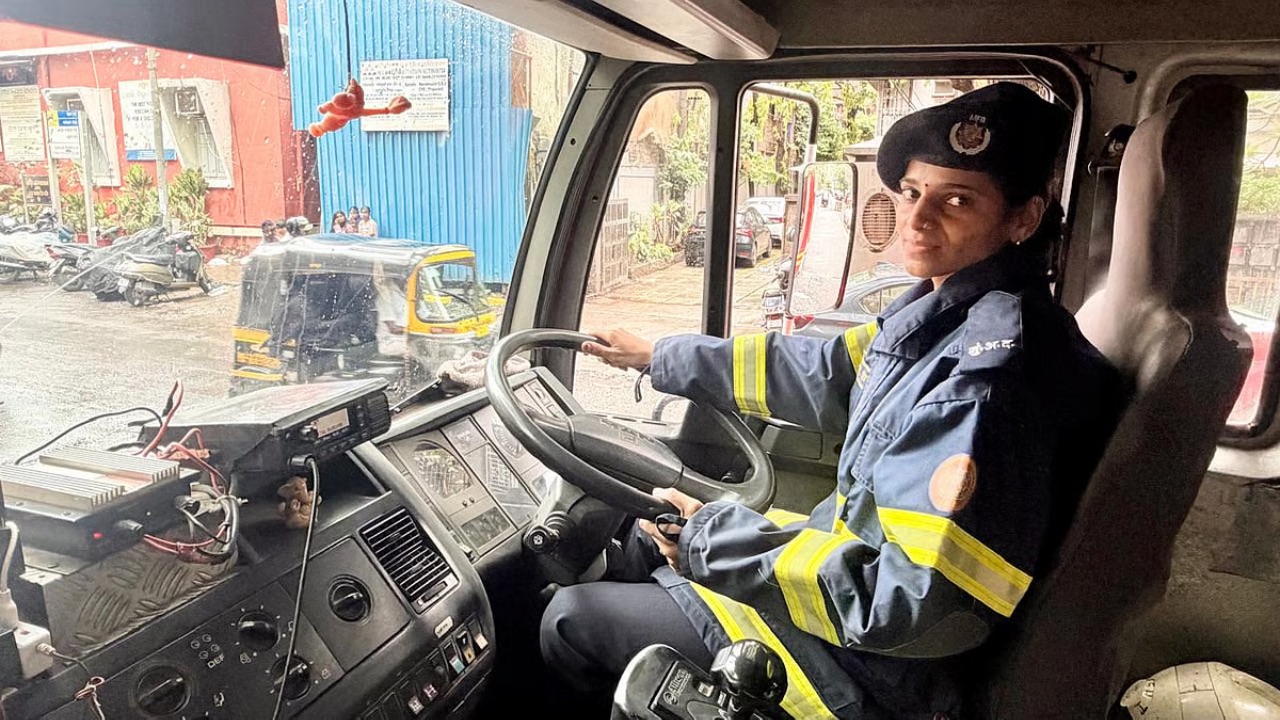 Mumbai Fire Brigade's First Woman Fire Engine Driver: Meet Pallavi Patil, the 29-Year-Old Breaking New Ground