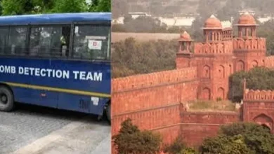 Mumbai Police Receive Bomb Threat Claiming Delhi's Red Fort Will Be Blown Up