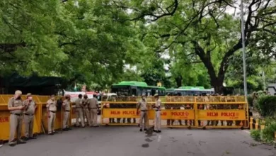 Tension Mounts At Jantar Mantar As Proesters Defy Restrictions, Heavy Police Presence Across Central Delhi