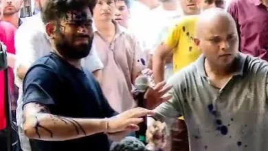 Abhijeet Dipke Inked At Jantar Mantar; Kejriwal Launches Fresh Attack On BJP