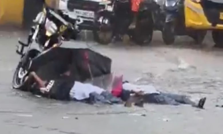 VIDEO | 2 College Girls Critical After Being Electrocuted In Waterlogged Street In Nerul Navi Mumbai