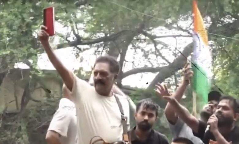 Prakash Raj Hails Sonam Wangchuk, Protesters As Dharmendra Pradhan Resigns As Education Minister