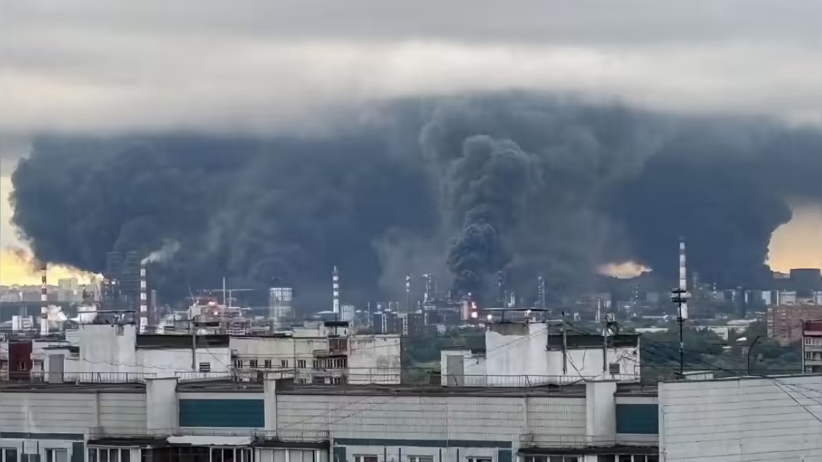 Russia Turns to India for Gasoline as Ukraine's Drone Strikes Trigger Fuel Shortages
