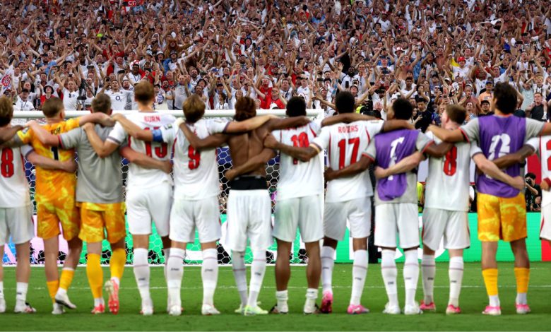 Why Do England Fans Sing 'Wonderwall'? How Oasis' Classic Became the Three Lions' World Cup Anthem