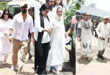 Bollywood Says Goodbye To Kuku Kohli: Aruna Irani Breaks Down At His Last Rites
