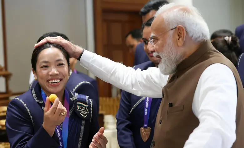 Modi Mantra: ‘Jo Khelega Wo Khilega’ — PM Modi Meets Commonwealth Games Medal Winners and Boosts Their Morale