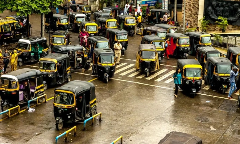 From Today, Action Against Rickshaw Drivers Refusing To Speak Marathi