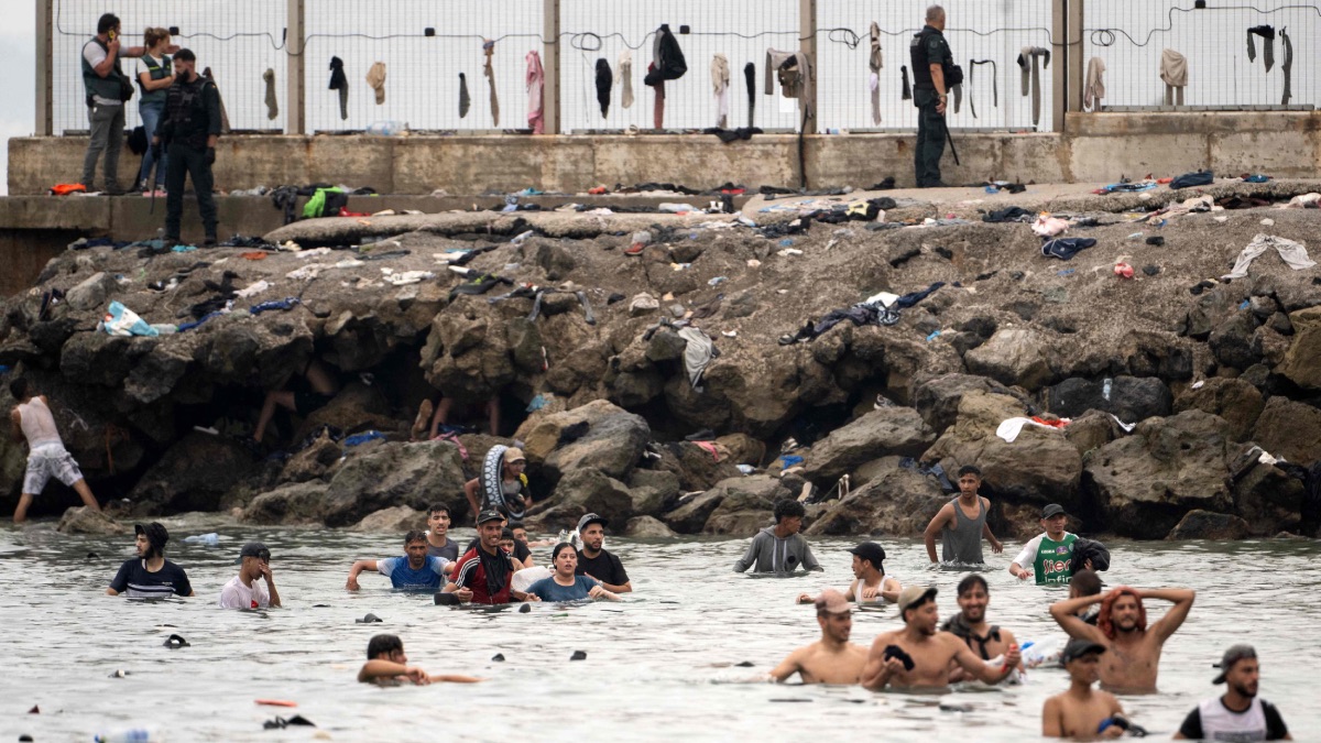 'No Food in Ceuta', 'Kicked Badly': Why Thousands of Migrants Returned a Day After Entering Spain