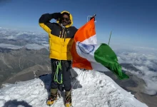 AP Police SI Scales Mount Elbrus With 100 Metre Tricolour