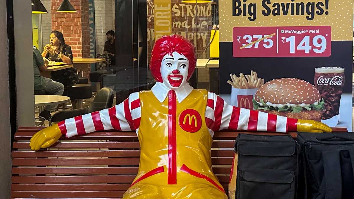 Maharashtra FDA Suspends Licences Of Radio Club And McDonald's Outlet