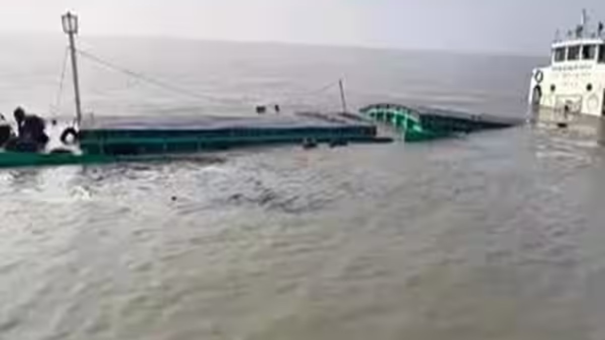 Panama-Flagged Cargo Ship Sinks Off Odisha Coast, 2 Survivors Rescued, 22 Missing