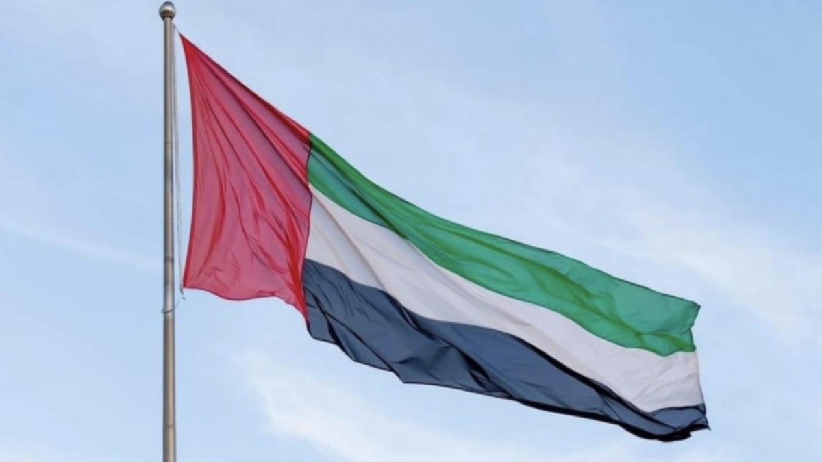 UAE Warns of 'Potential Missile Threats,' Asks Residents to Seek Shelter