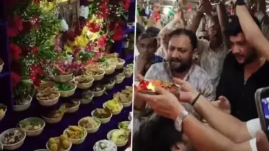 Mumbai Local Turns Into A Moving Temple As Bhajan Mandali Marks 21 Years Of Devotion