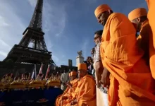 Eiffel Tower Closes After Staff Protest Gender Restrictions During Hindu Group Visit